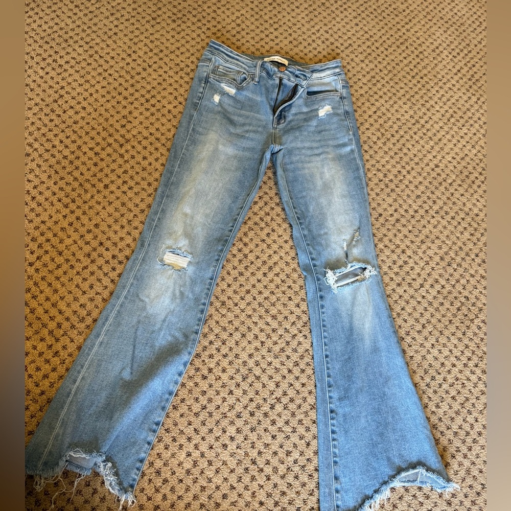Flying monkey light wash denim jeans flare cut size 27 short
